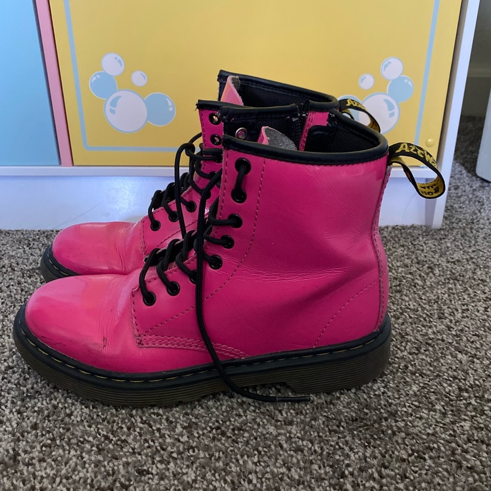 Doc martens price negotiable